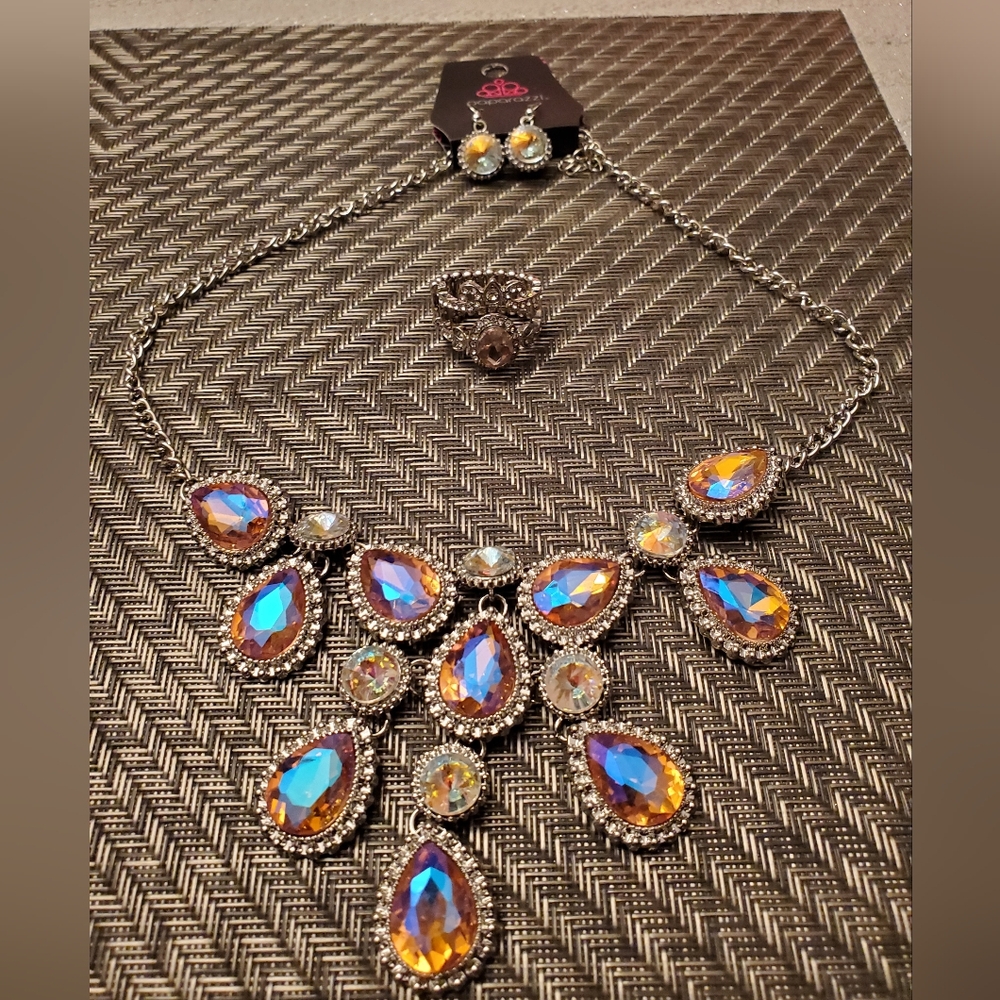 Paparazzi Bling Silver Costume Necklace, Earrings and Stretch Ring